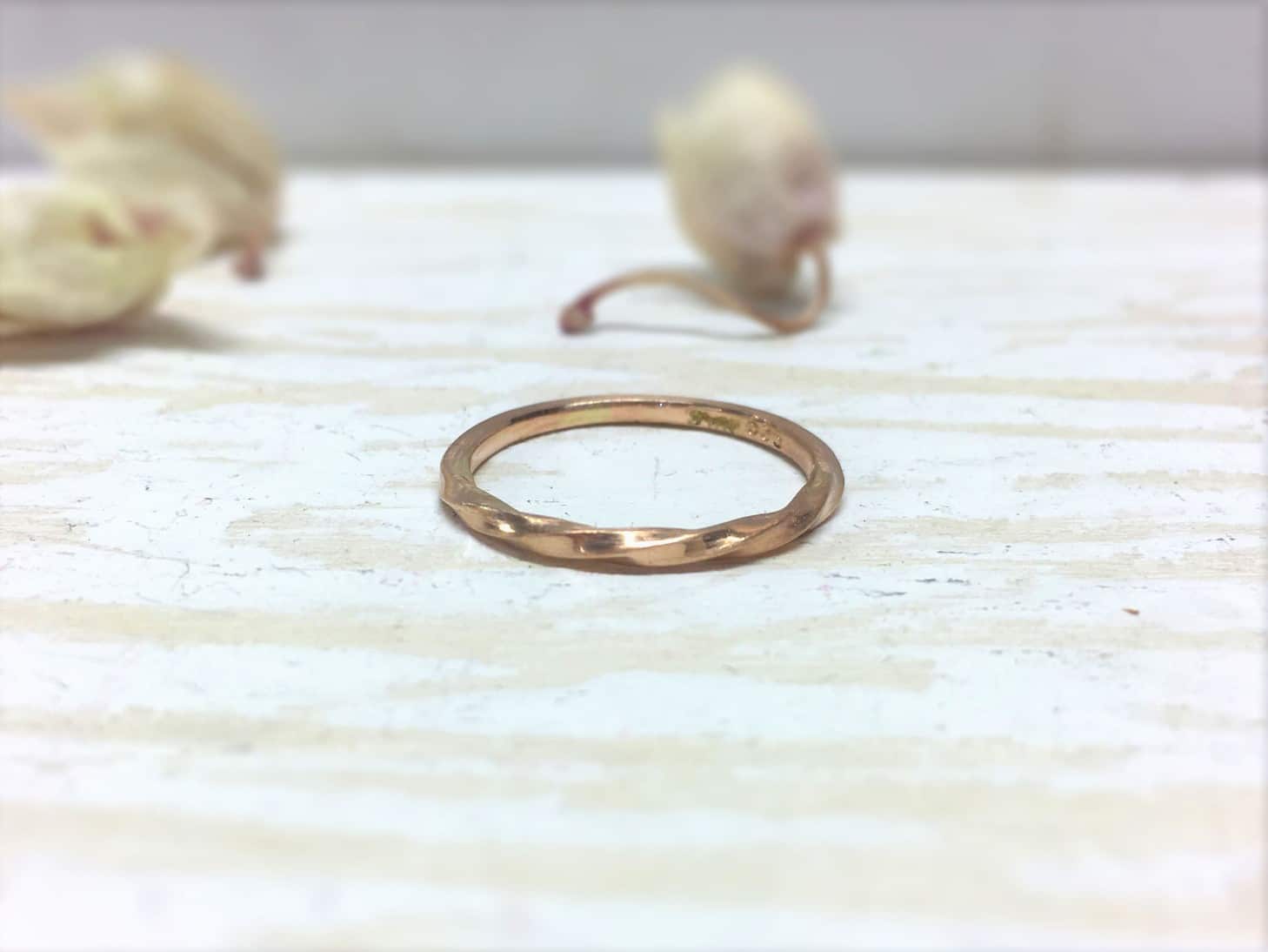 Möbiusring aus Rotgold "Parthenea 1" 2 Möbiusring aus Rotgold "Parthenea 1" – Bild 2