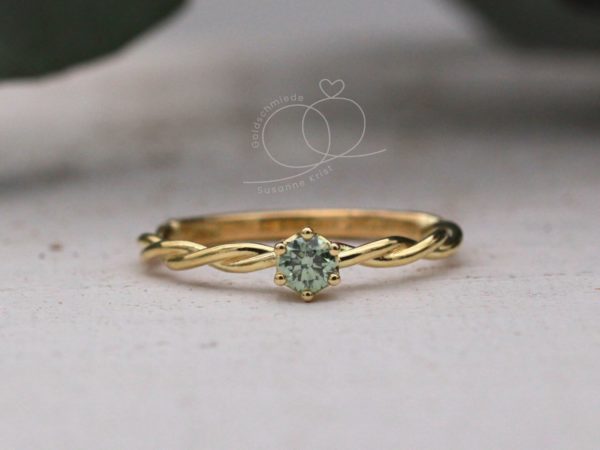 Florale Verlobungsringe 4 Kordel Goldring grüner Stein hellgrün Bria