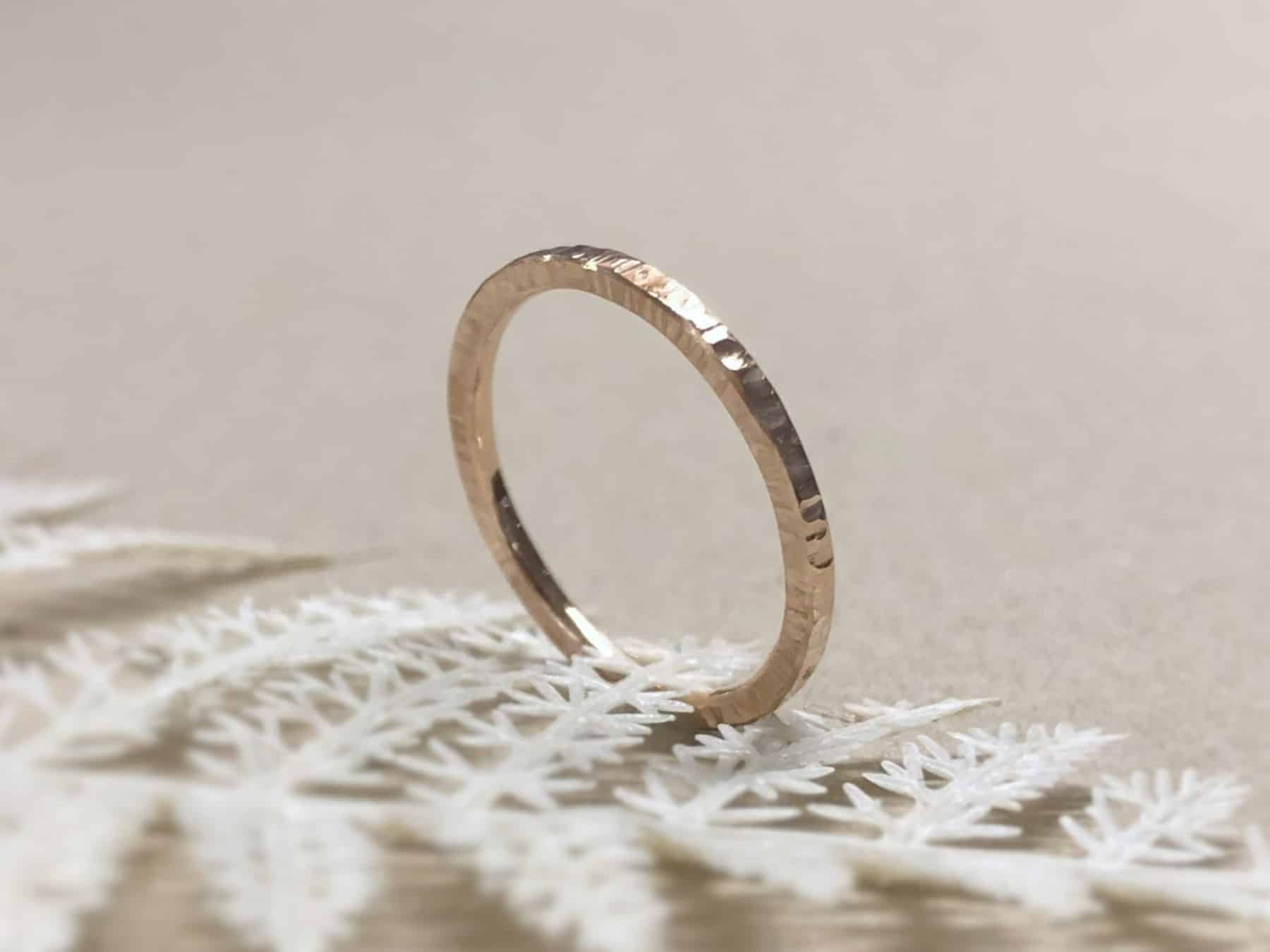 Rotgoldverlobungsring mit Baummuster "Irides 1" 12 Rotgold rose Verlobungsring mit Baummuster Irides