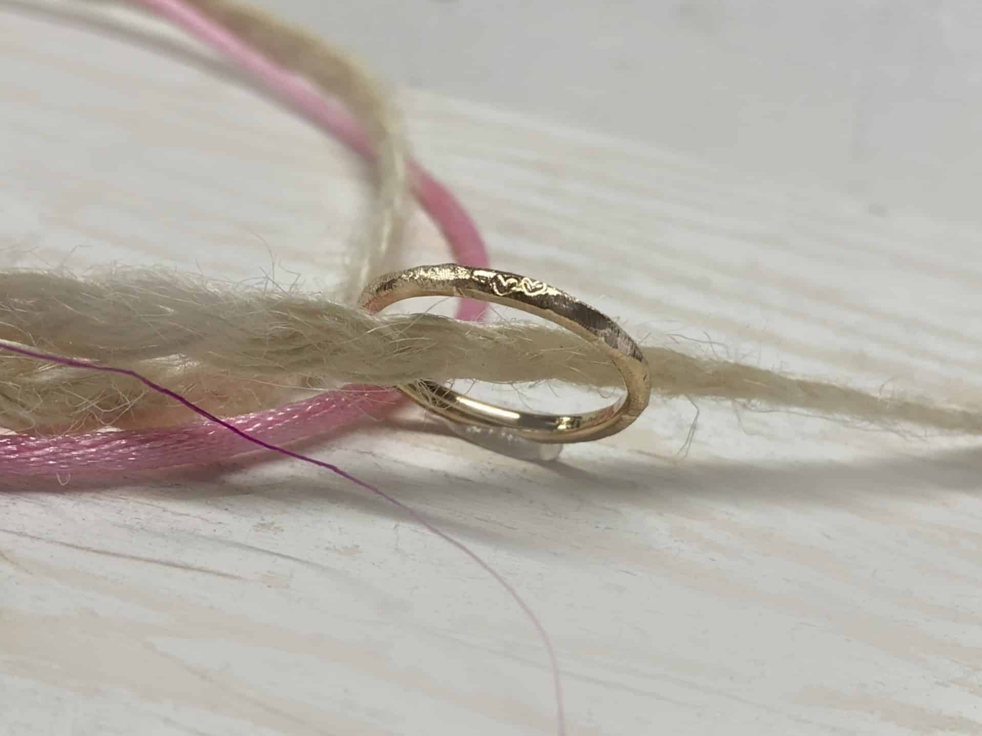 Rosegoldring mit zwei Herzen "Juventi" 5 Schlichter Verlobungsring mit Herzchen Juventi